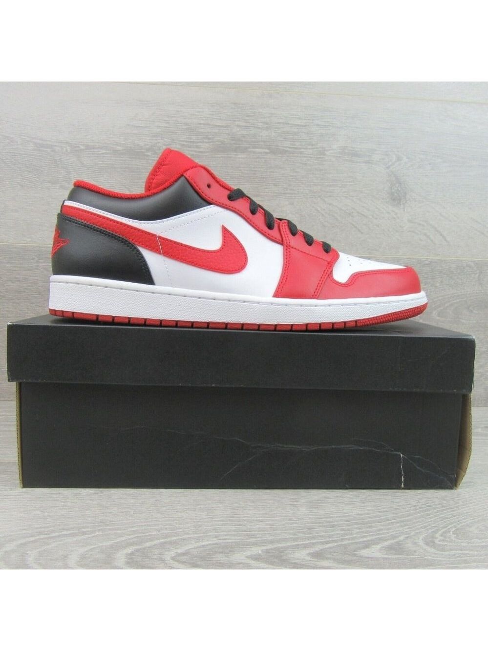 Air Jordan 1 Low Bulls Black Gym Red Shoes Mens Size 13 NEW - Picture 2 of 14